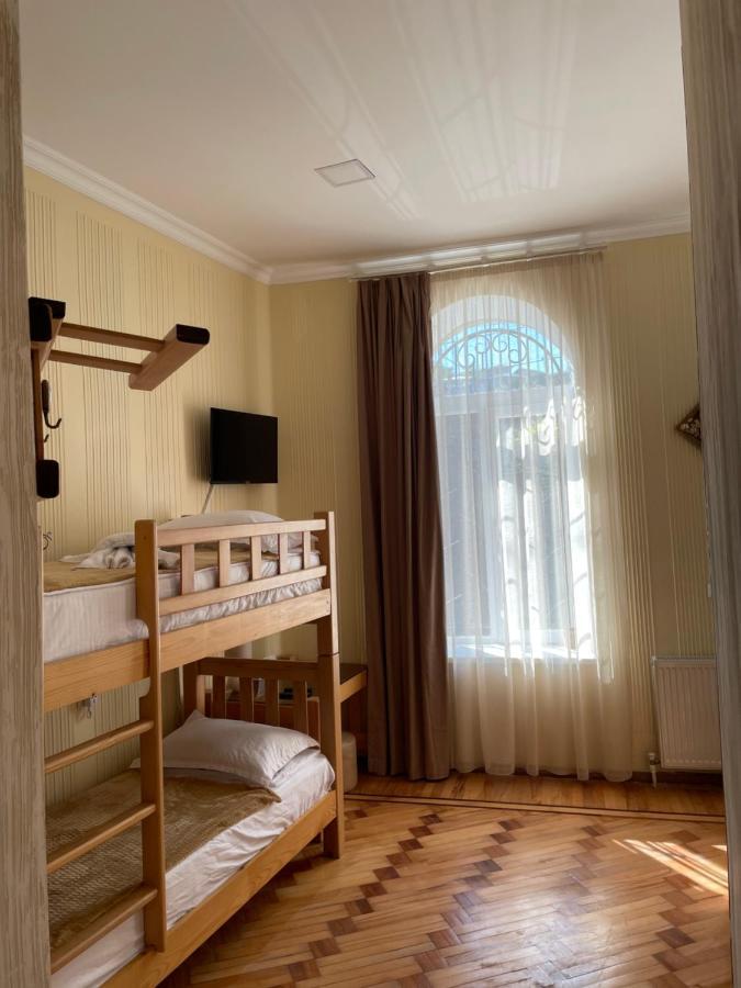 Hotel 1870 Kutaisi Dış mekan fotoğraf
