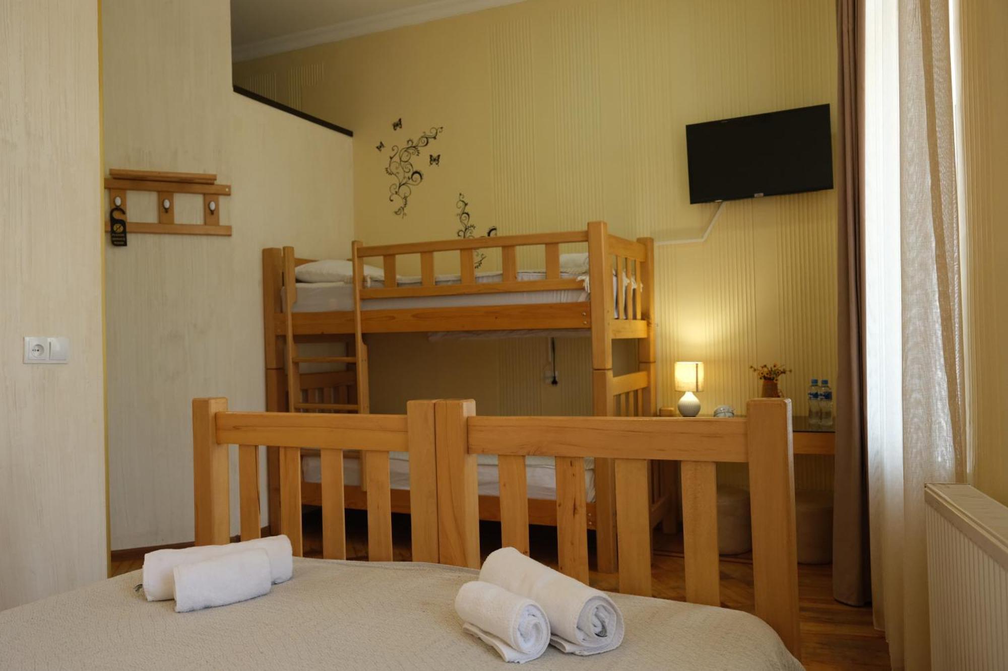 Hotel 1870 Kutaisi Dış mekan fotoğraf