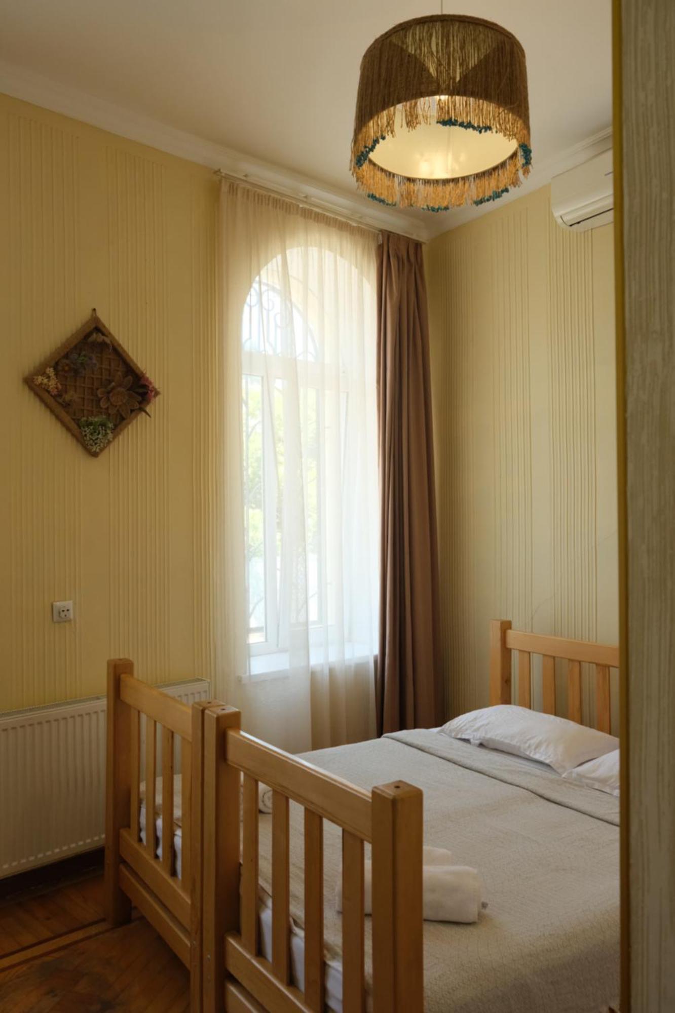 Hotel 1870 Kutaisi Dış mekan fotoğraf